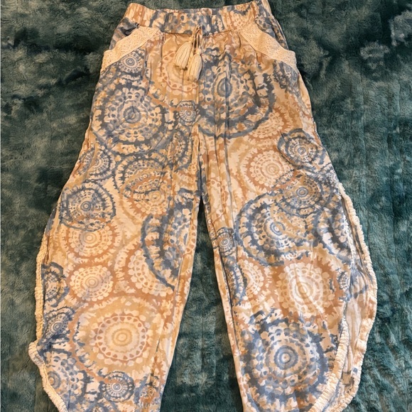 Surf Gypsy - Bohemian Split-Leg Beach Pants - Picture 1 of 12